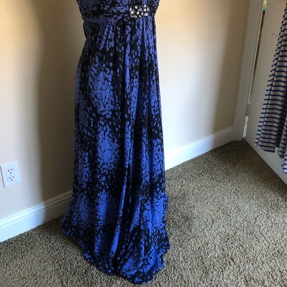 Elegant Blue Dress - Picture 6 of 8